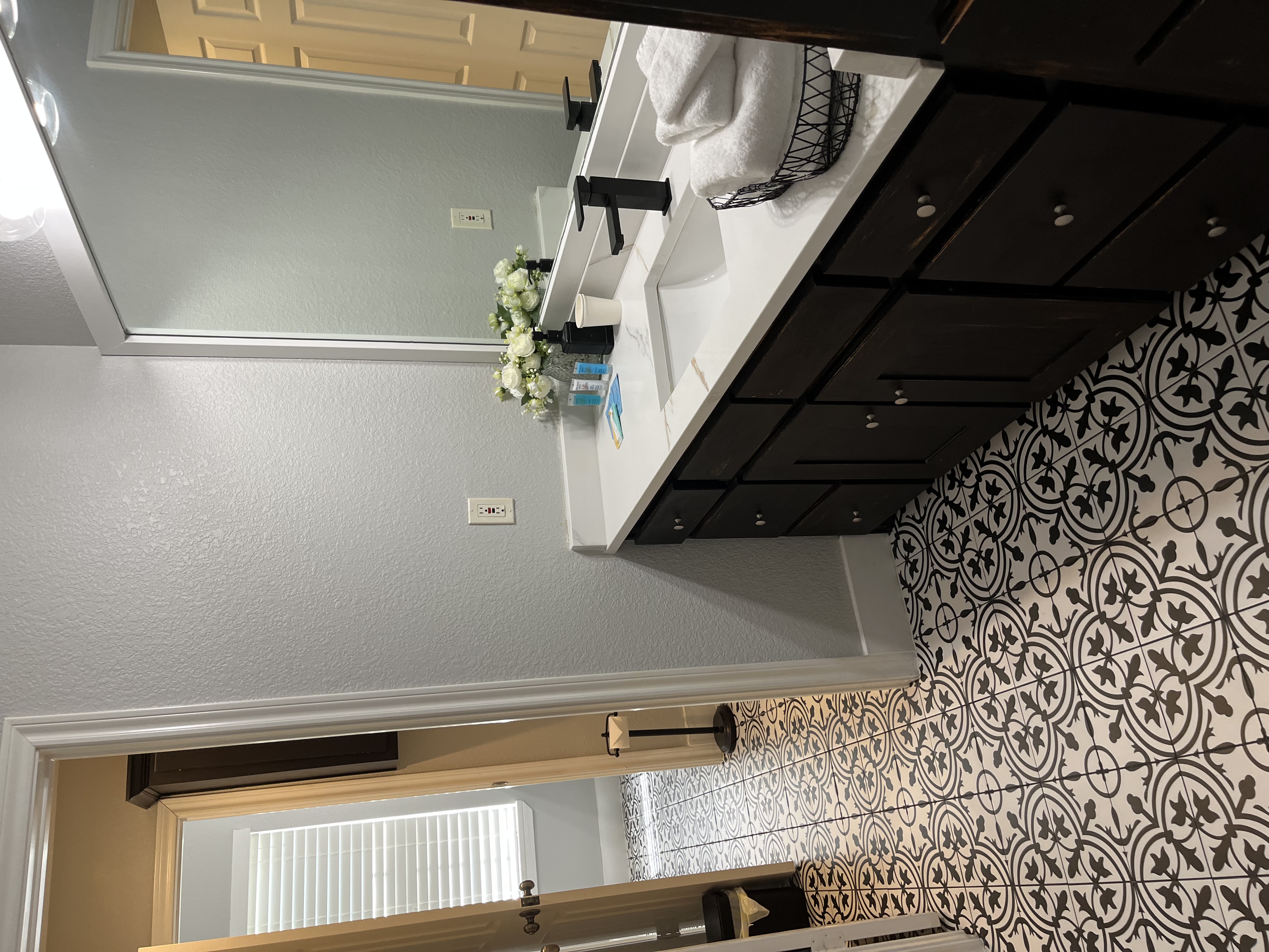 Upstairs Bathroom view 2